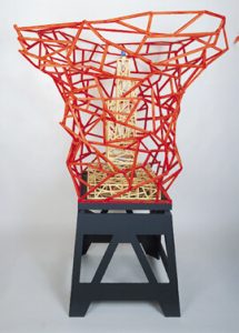 JoeNeill-NewYork-Outside-2000-Sculpture-Bois-Carton-195x144x140cm